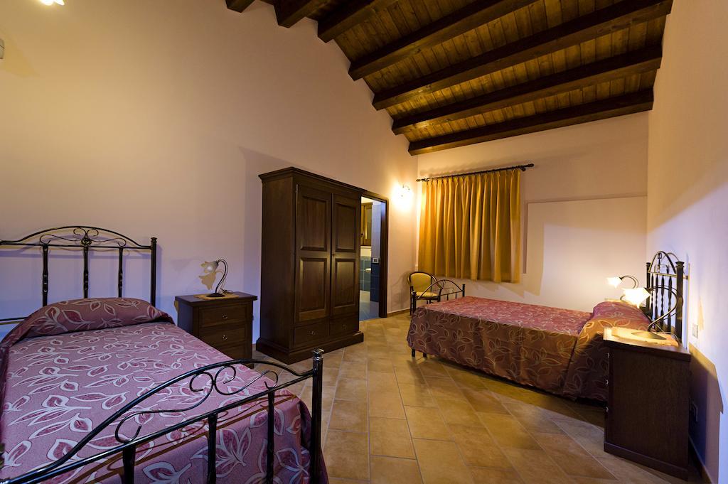 Agriturismo Antichi Granai Βίλα Calatafimi Δωμάτιο φωτογραφία